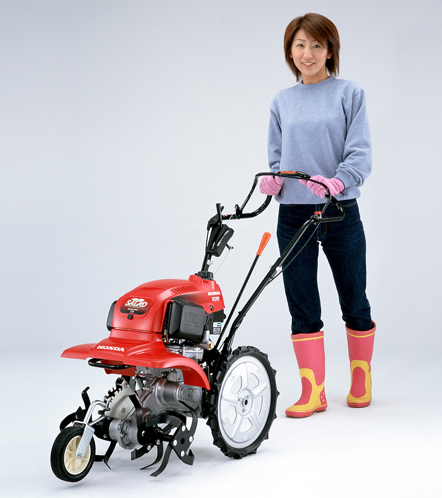 簡単 安心操作で家庭菜園に最適な小型耕うん機 サ ラ ダ を新発売 Honda 簡単 安心操作で家庭菜園に最適な小型耕うん機 サ ラ ダ を新発売 Honda