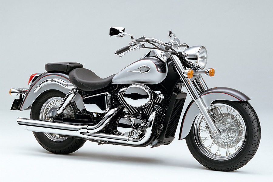 Honda | アメリカンカスタムバイク「シャドウ＜４００＞」のカラーを追加し発売