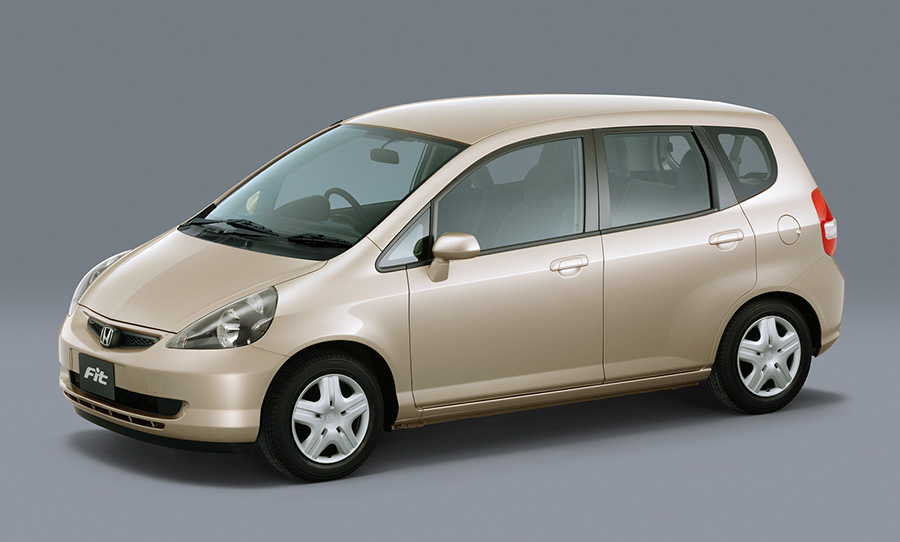 Honda フィット をマイナーモデルチェンジし発売 Honda フィット をマイナーモデルチェンジし発売