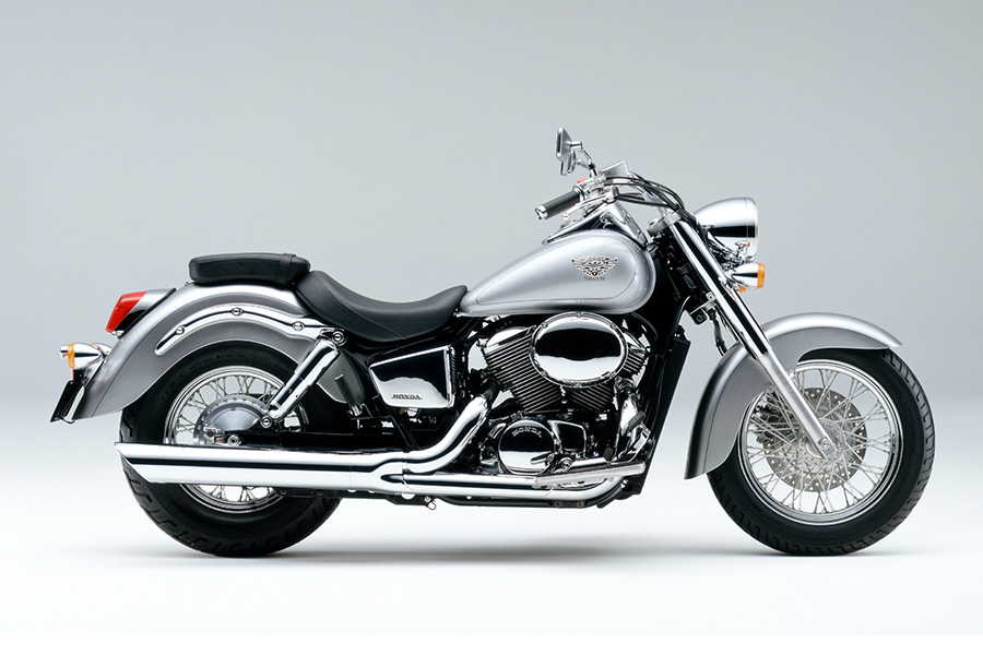 Honda アメリカンカスタムバイク シャドウ 400 の カラーリングを追加し発売 Honda アメリカンカスタムバイク シャドウ 400 の カラーリングを追加し発売