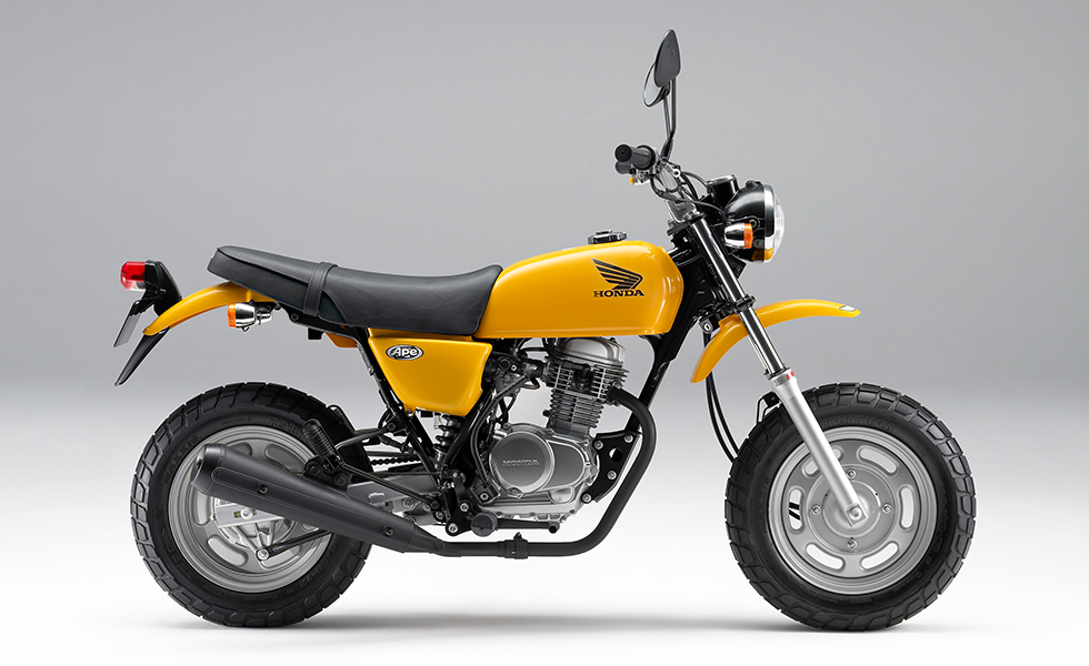 Honda スポーツバイク エイプ 100 エイプ 100 デラックス のカラーリングを変更して発売 Honda スポーツバイク エイプ 100 エイプ 100 デラックス のカラーリングを変更して発売