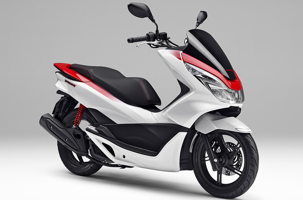 新型PCX150 ワインレッド 広島限定