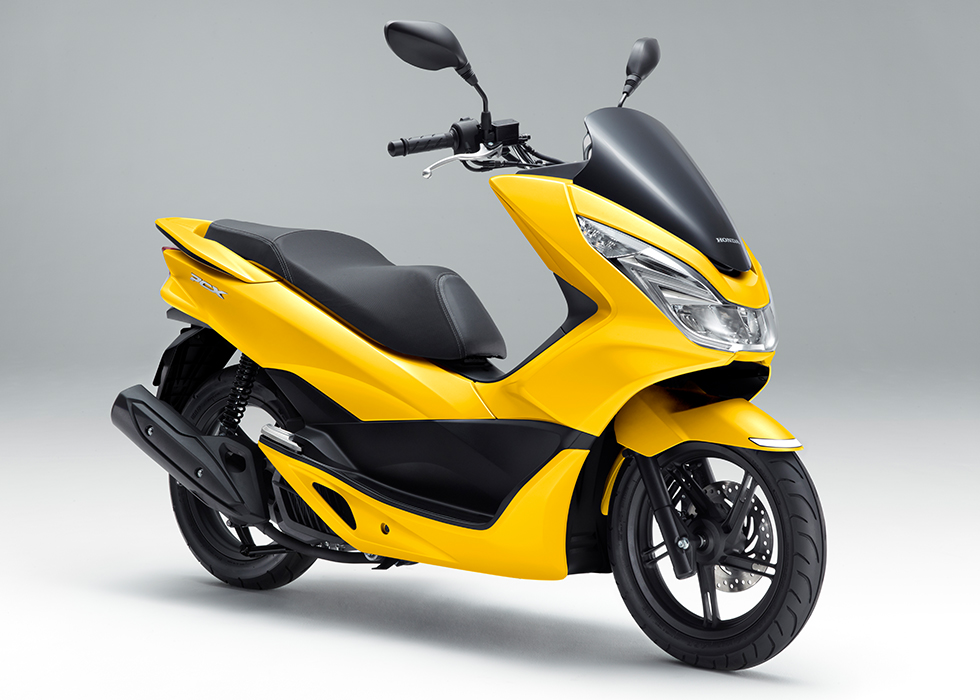 Honda Pcx と Pcx150 のカラーバリエーションを変更し発売