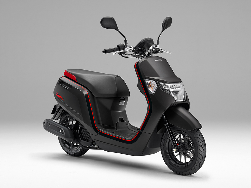 Honda 50ccスクーター Dunk のカラーバリエーションを変更し発売 Honda 50ccスクーター Dunk のカラーバリエーションを変更し発売