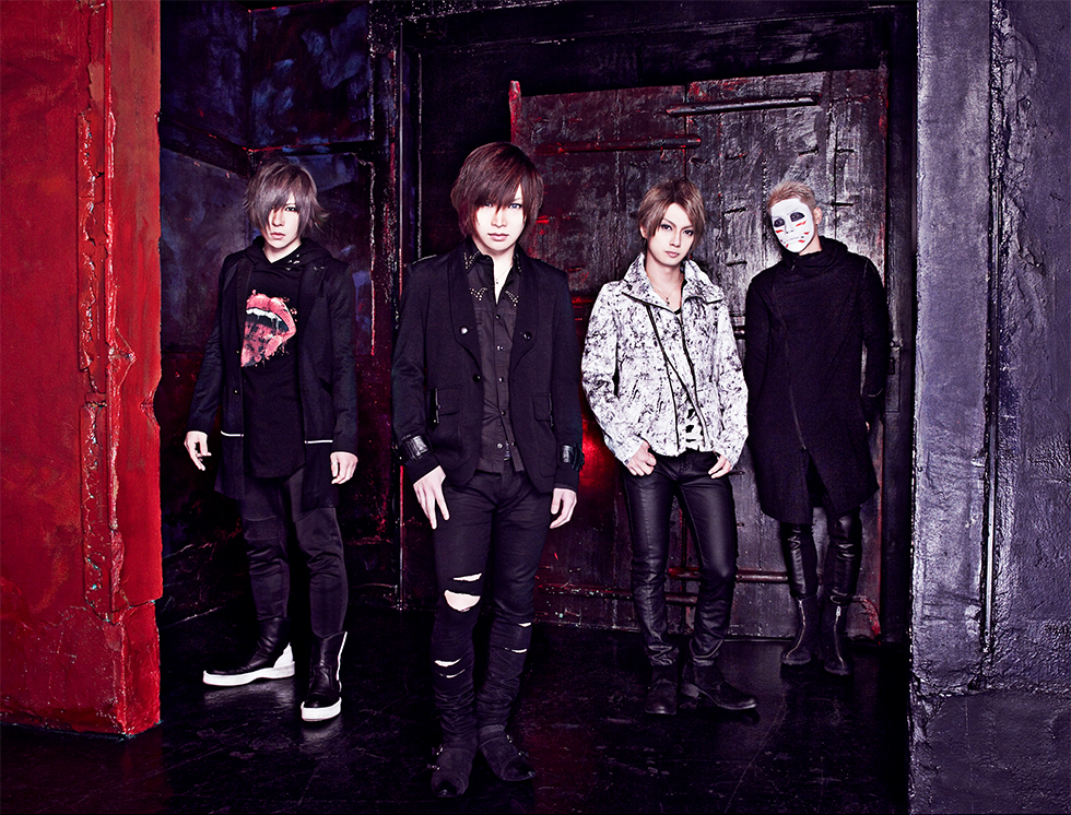 Honda Honda原付二輪17年度のイメージキャラクターに ゴールデンボンバー を起用