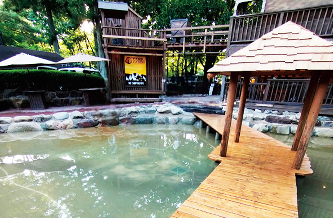 子どもも安心のジャブジャブ池