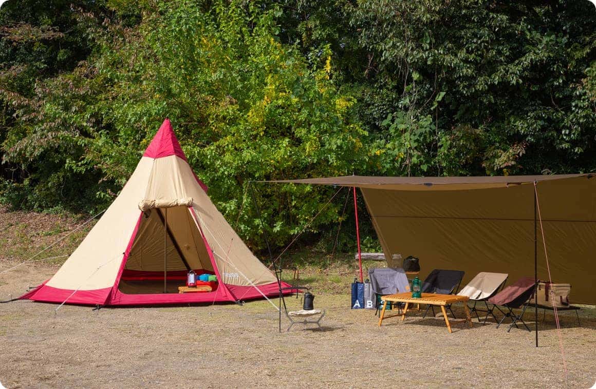 キャンプ道具設営後