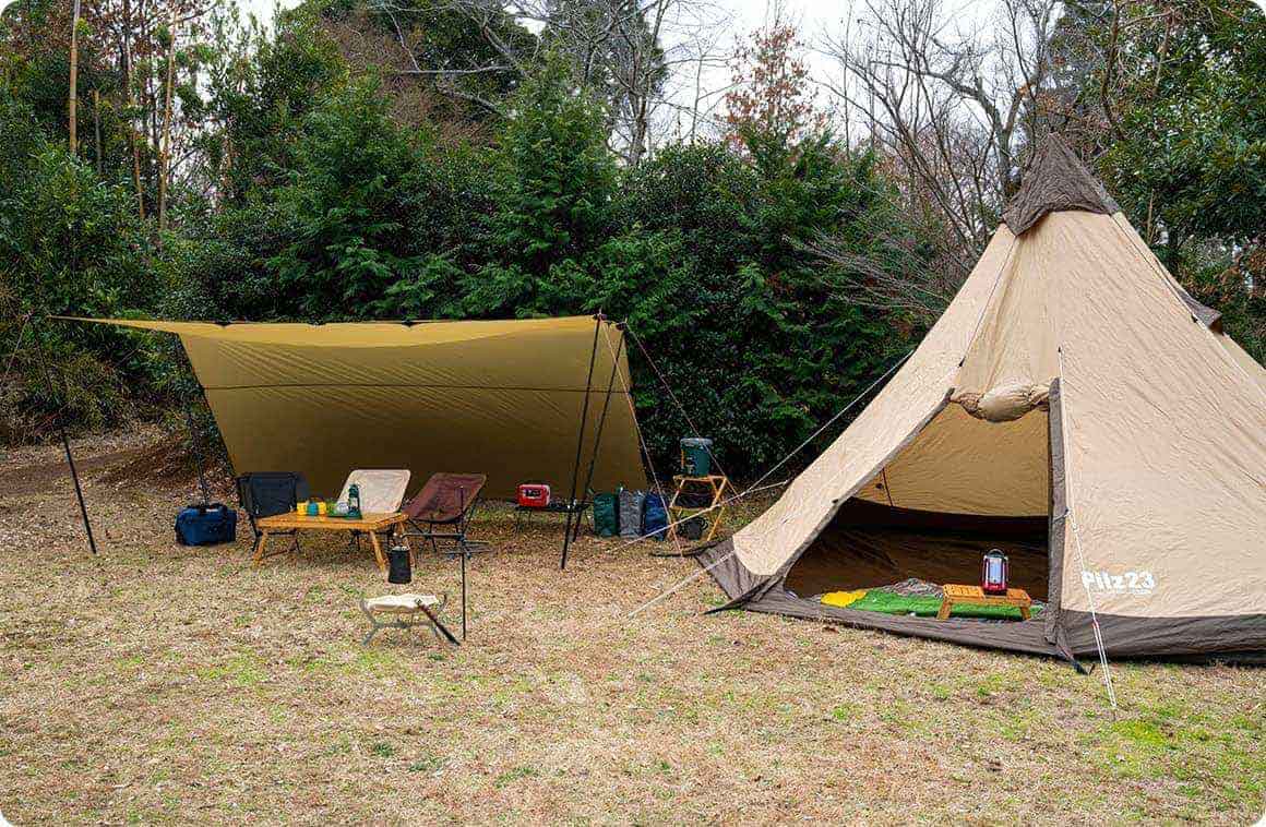 キャンプ道具設営後