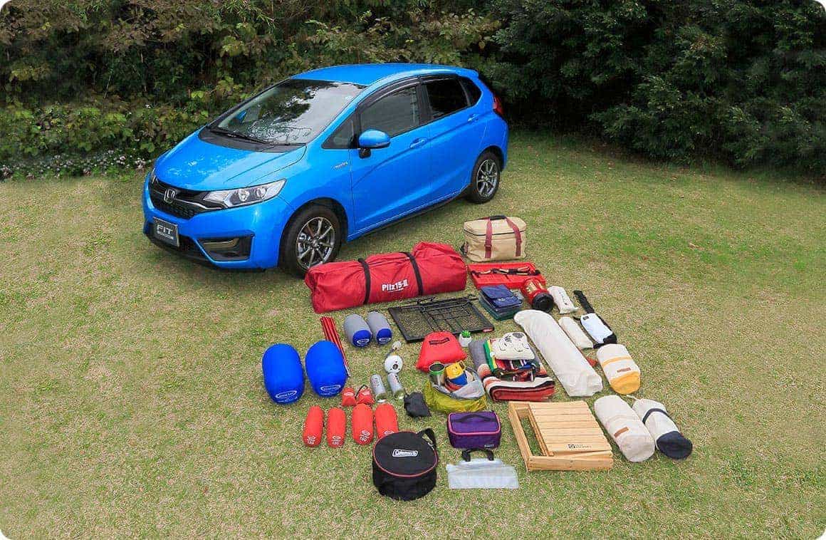 積んだキャンプ道具