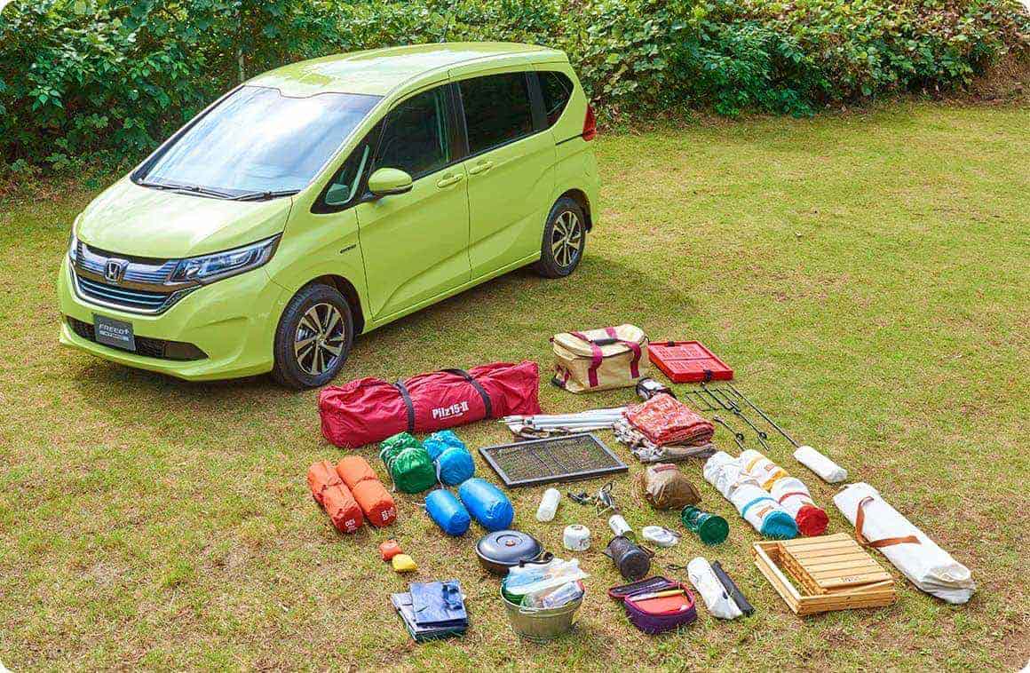 積んだキャンプ道具