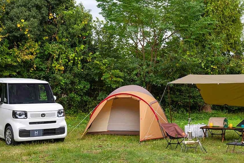 N-BOX」にキャンプ道具をどう積む？上手な積み方を検証｜Hondaキャンプ