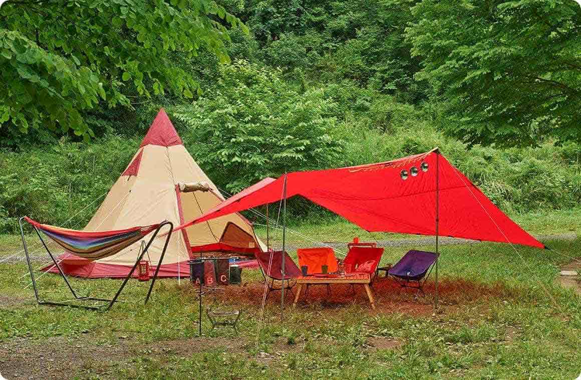 キャンプ道具設営後