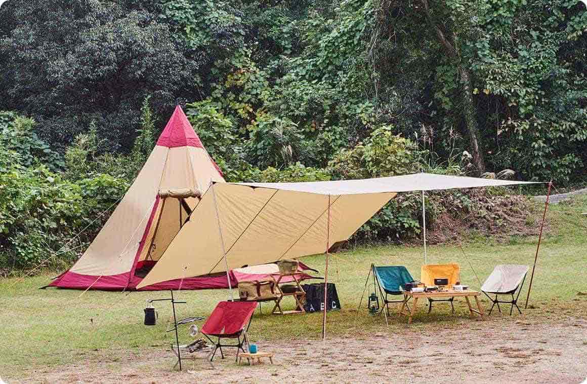 キャンプ道具設営後