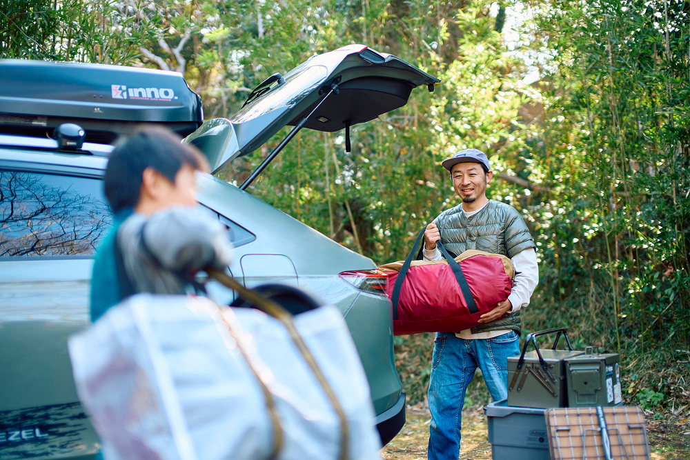 洗った食器を拭いたり軽い道具を運んでもらったり