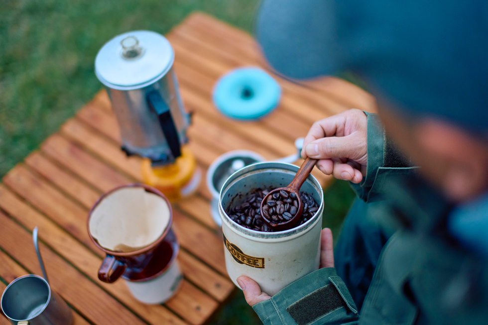 うちのカフェでは、今は八王子に住む友達の焙煎士が焙煎してくれたオリジナルブレンドの豆を使っています