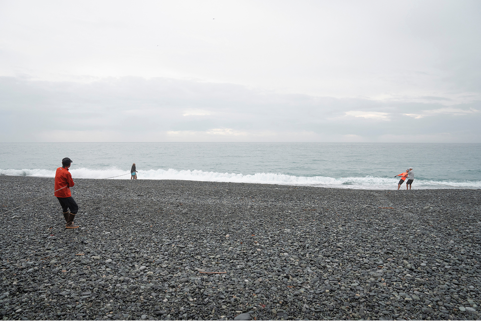 地引網漁の様子