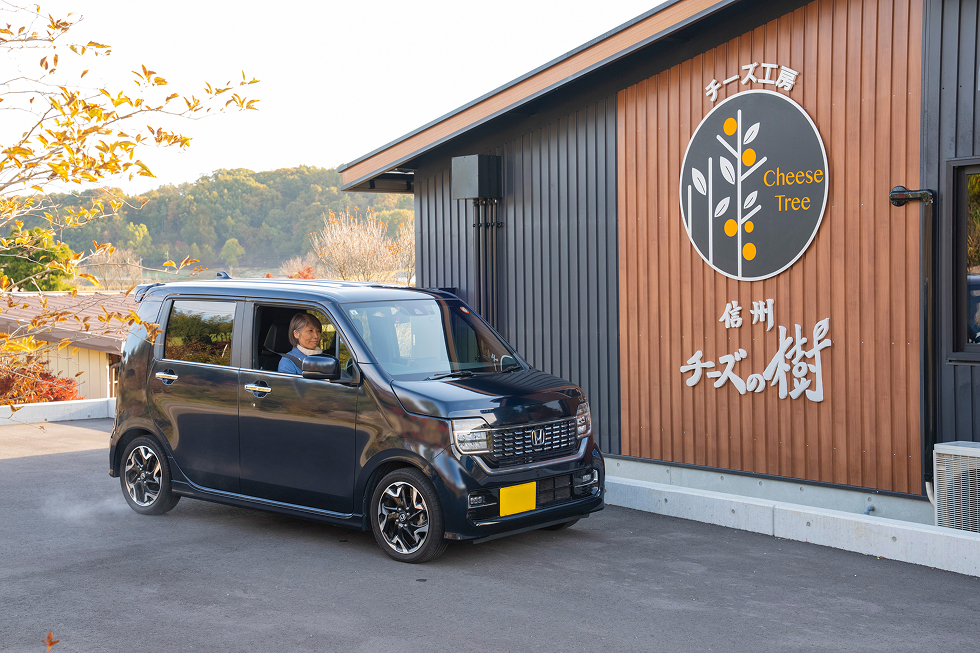 佐久に到着。チーズ作り体験へ。