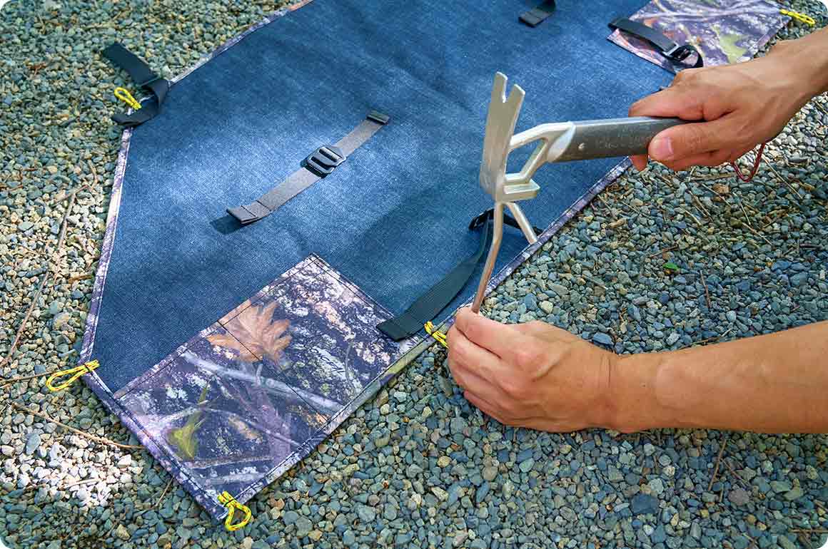 左側：上から　運転席窓用、助手席窓用、後部右窓用、後部左窓用 右側：上から　フロントウインドウ用、リアウインドウ用