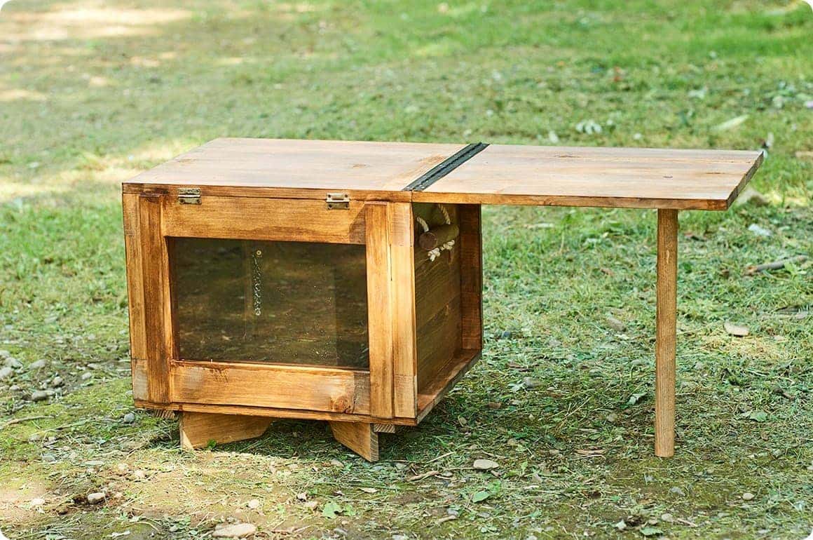 あっという間にロースタイルで活用できるテーブルになりました