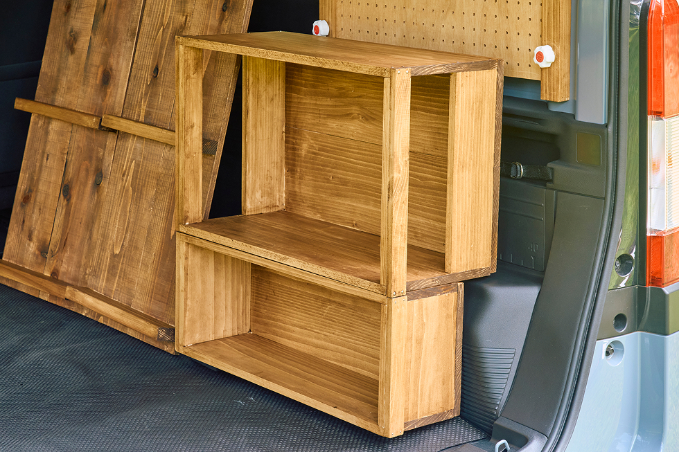 「段差を活用した」本箱（大・小2サイズ）