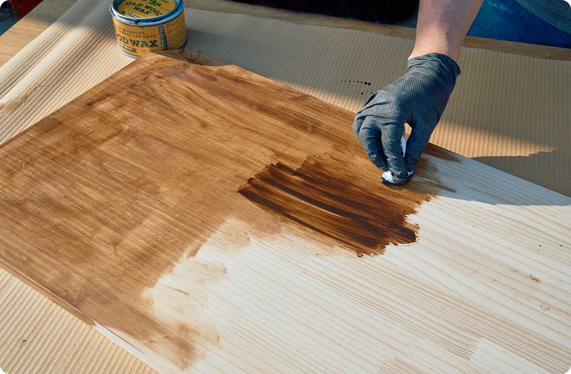 全体を塗装する。 ※塗装法は塗料の仕様に準じる。