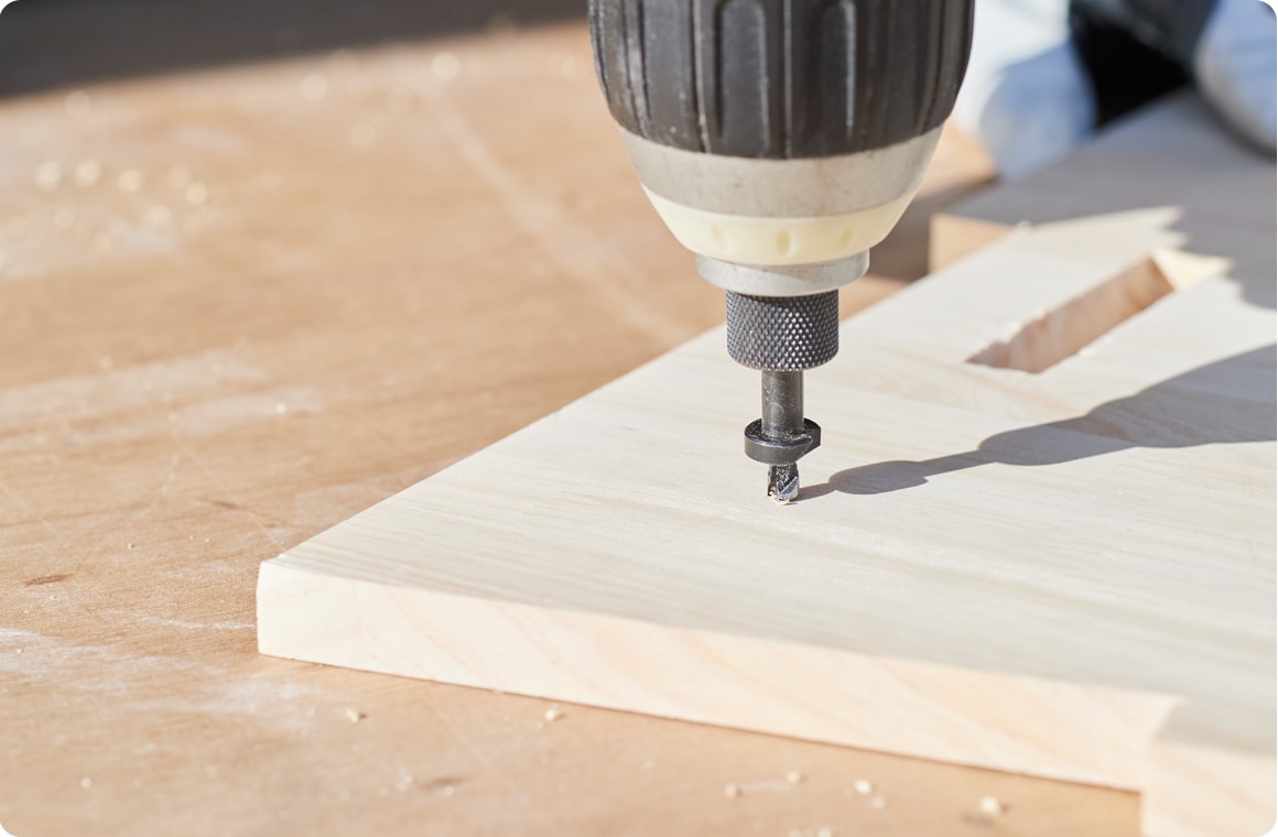 ダボの受けとなるAにもダボ錐で穴を開ける