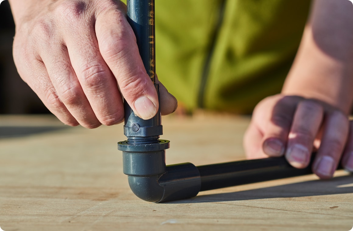 FはHIバルブソケット2個、GはHIキャップとHIバルブソケット