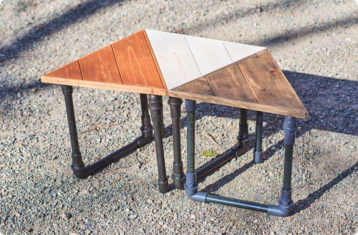 Dの裏面上部にその受けを固定して全作業完了