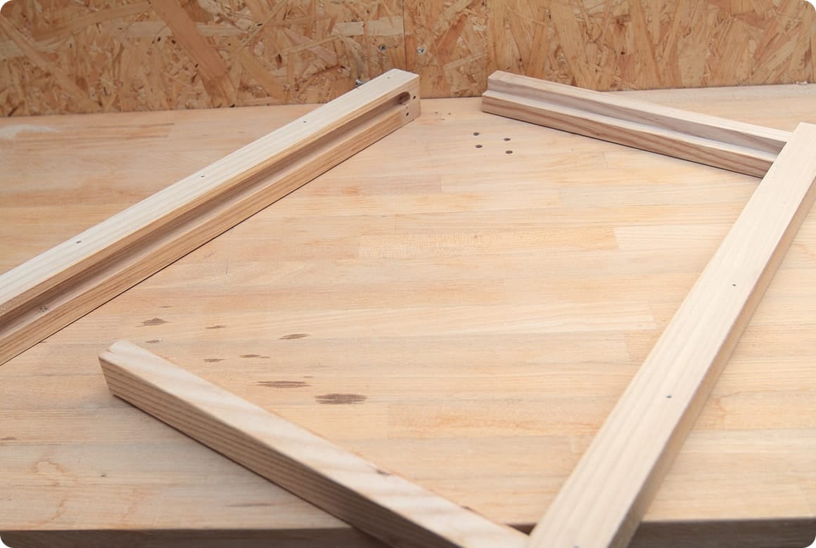 5.グリル部の枠を作る