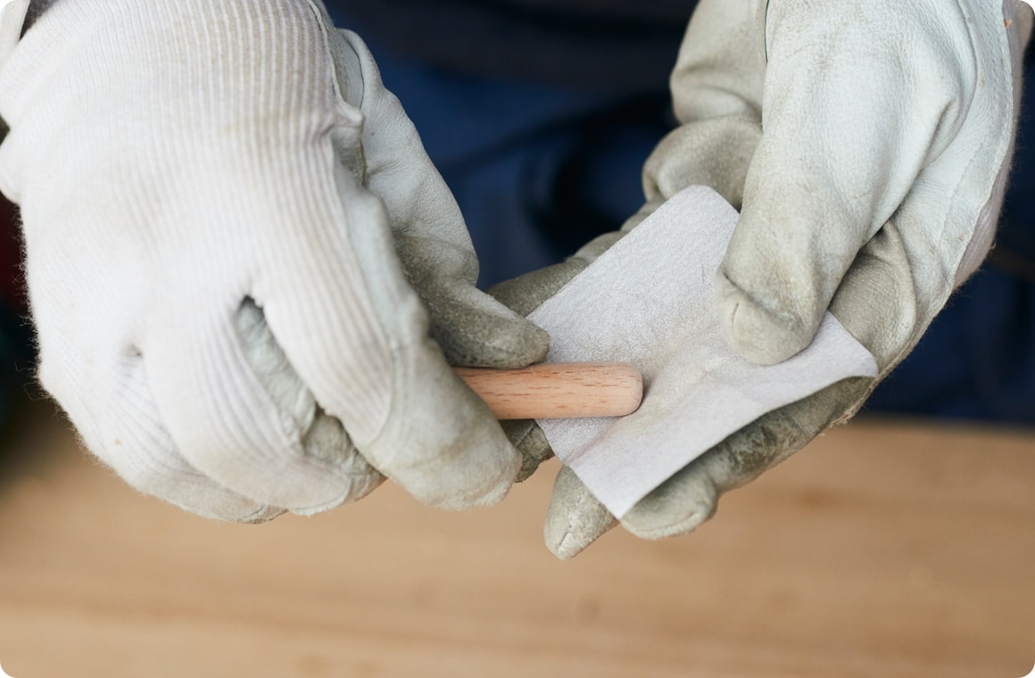 角張っている部分をやすりがけして丸みを出す