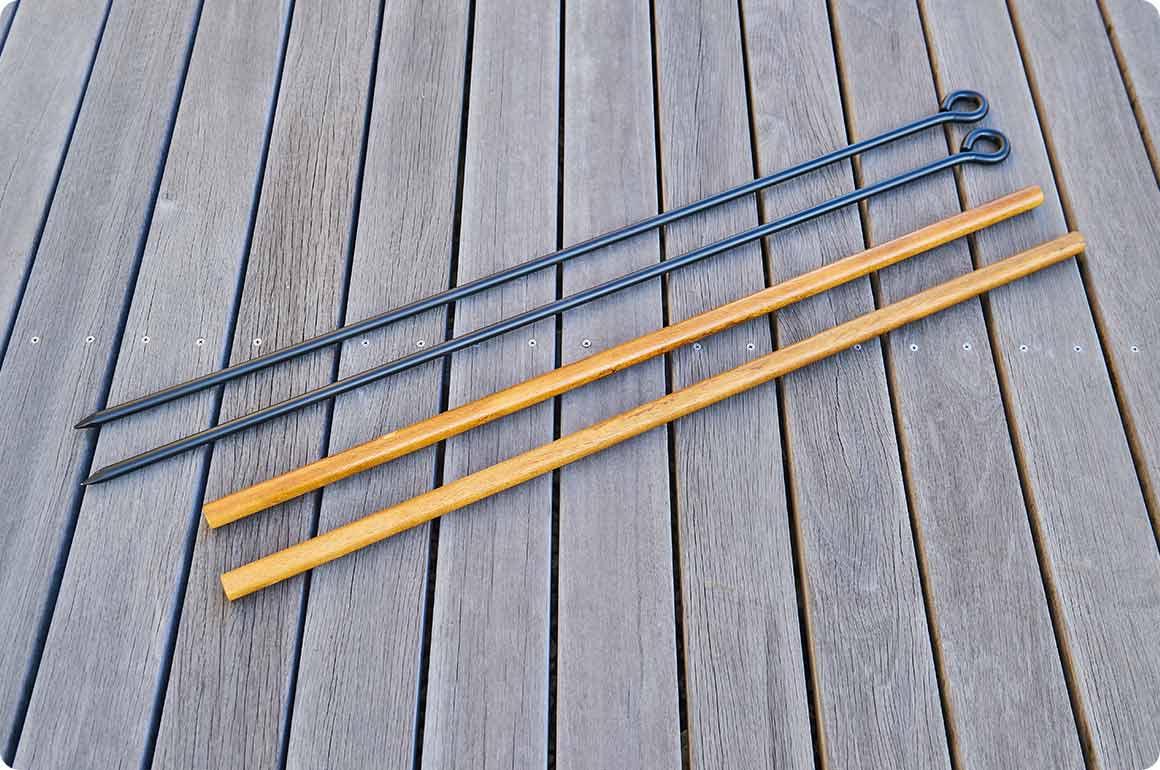 まず作りとしてのこだわりは、棚板をスノコ状にしたこと