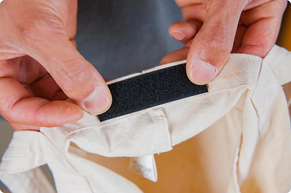 今回のトートバッグの特徴でもある仕切り板のアイデアは、既製品にも活用できます