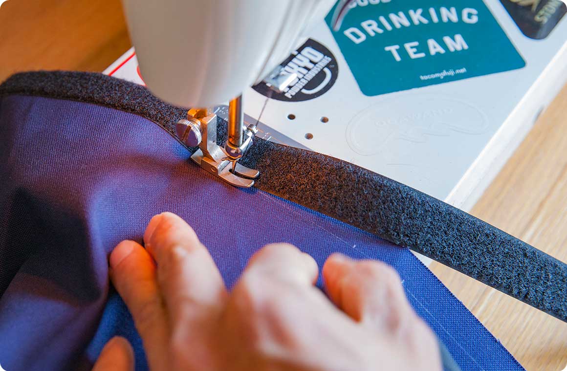 線に沿って縫う