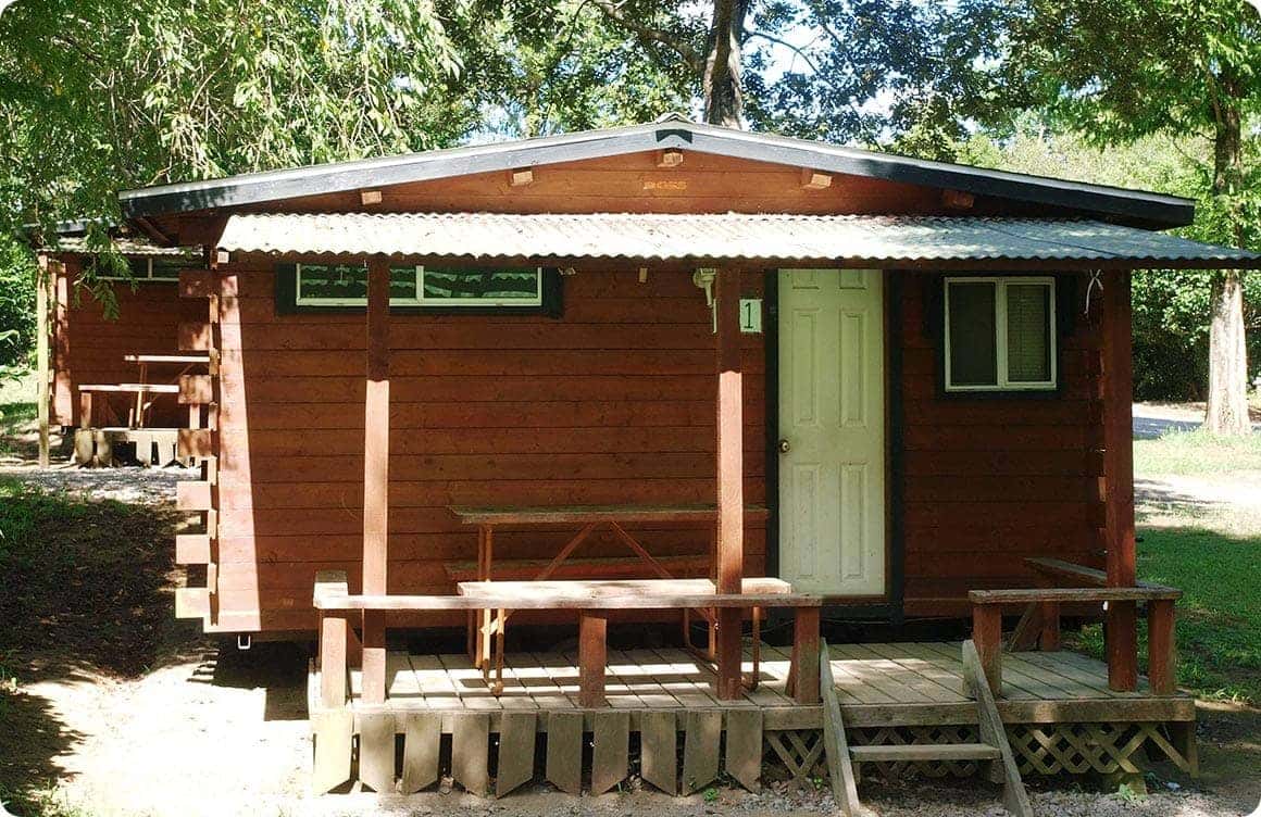 バンガローキャンプ