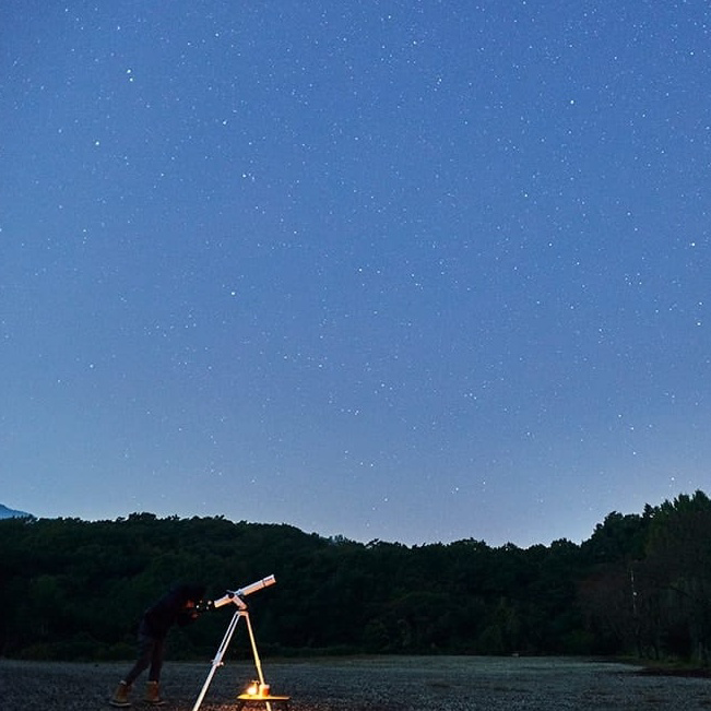キャンプ場で宇宙旅行！天体観測の楽しみかた