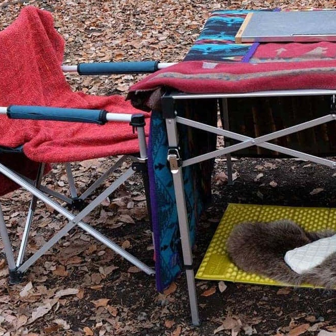 電気を使わない「簡易こたつ」の作り方