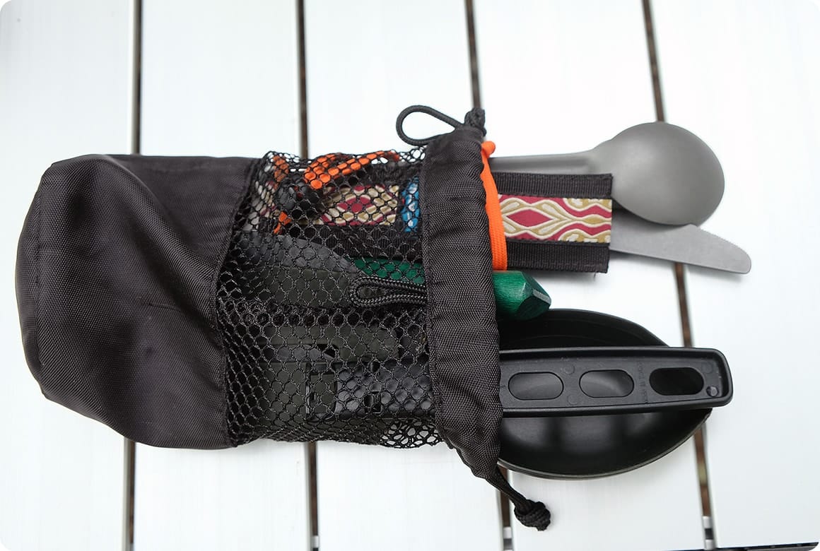 カトラリーや調理用ナイフ