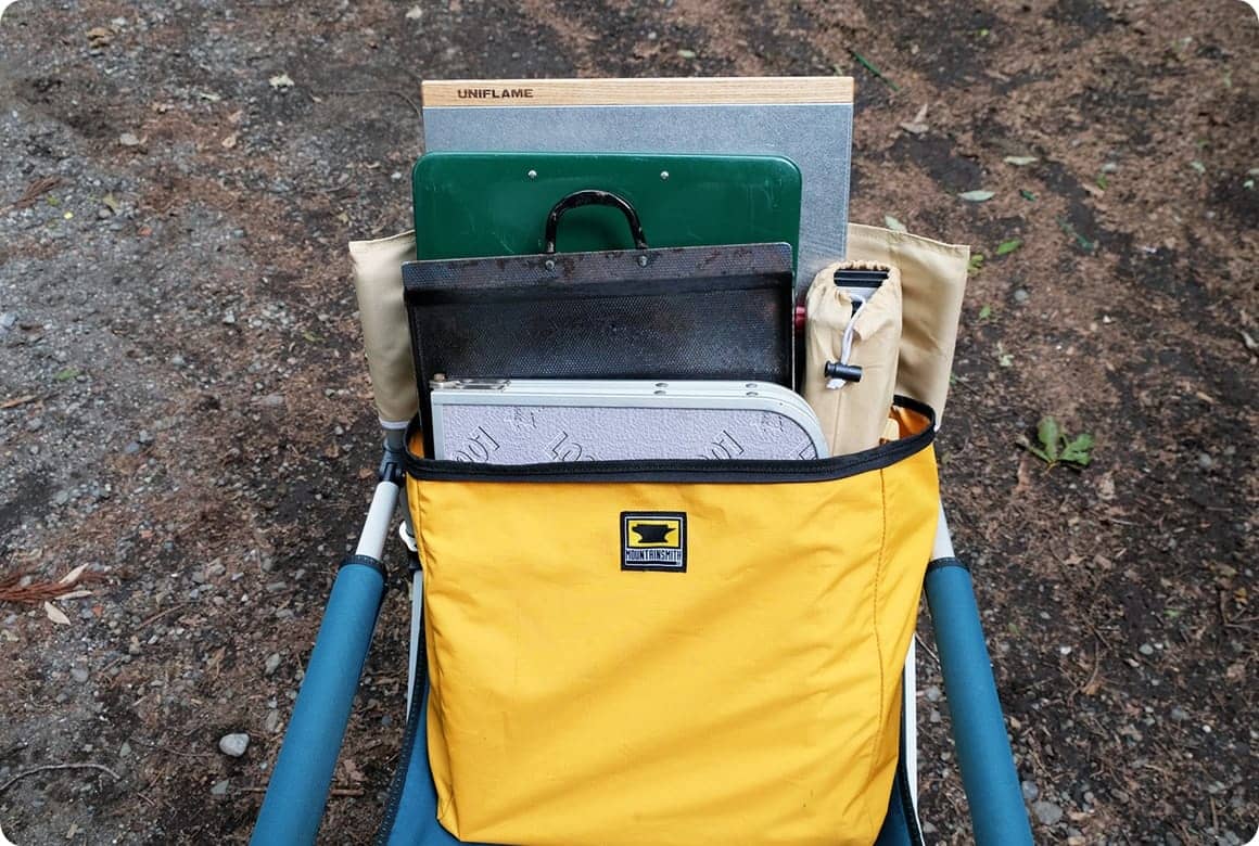 縦型のトートバッグ