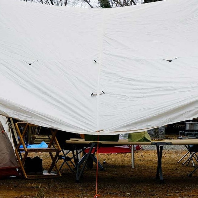 雨の日キャンプ、どうすればいい？サイト作りのアイデア集