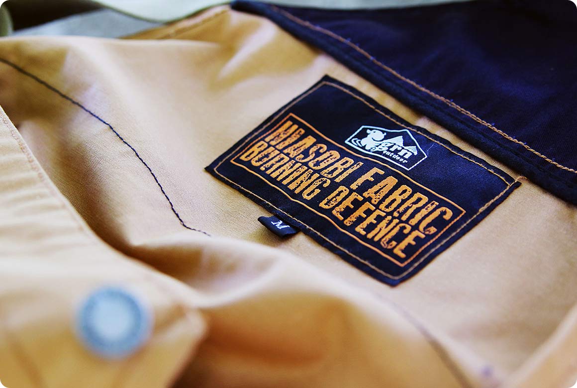 難燃加工を施したエプロン