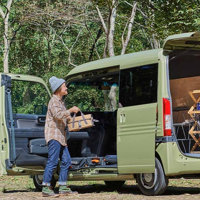 初めての車中泊もこれで安心｜ 車中泊に必要なアイテムやクルマの選び方について