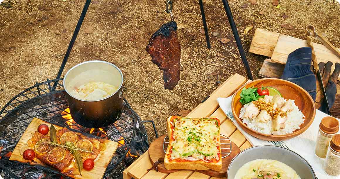 豪快料理やアイデア料理も！ 初心者でも作りやすい 焚き火料理のレシピ