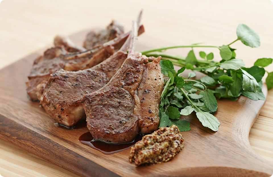 ラムチョップのハニーバルサミコソース