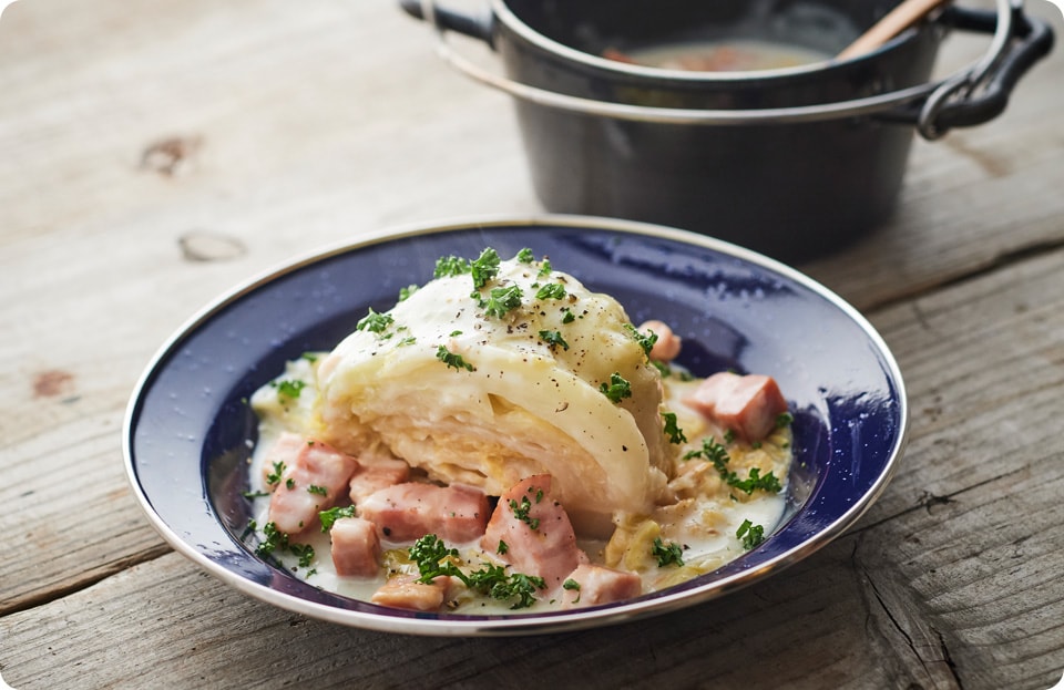 キャベツとベーコンのクリーム煮