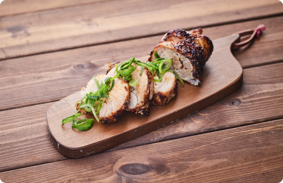 炭火焼で鶏チャーシュー