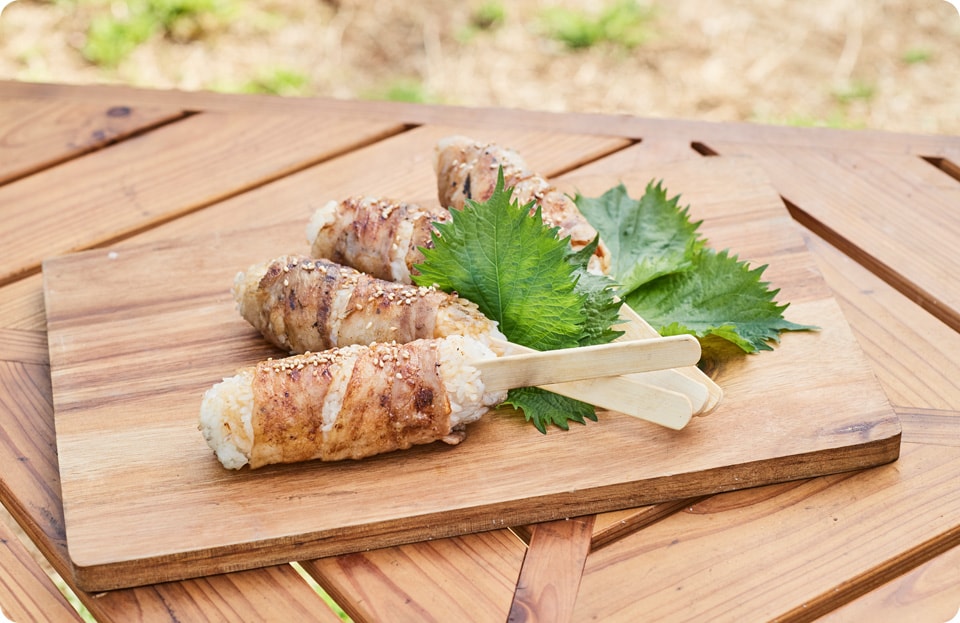 串焼き肉巻きおにぎり