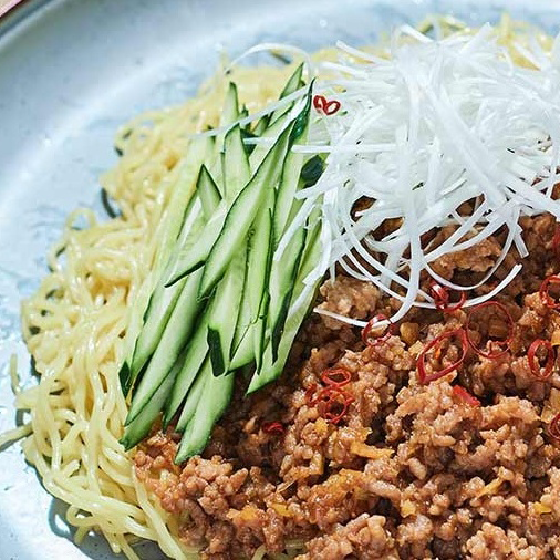 焼肉のタレで焼きそばジャージャー麺