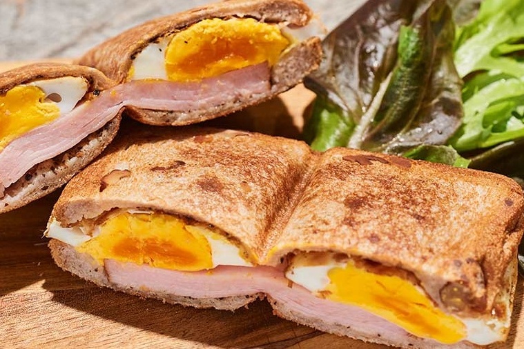 ハムとたまごのホットサンドのレシピ