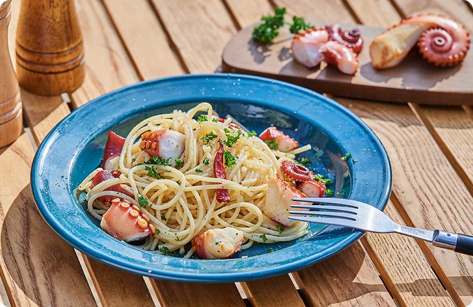 燻製タコのペペロンチーノ