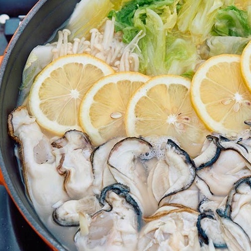 牡蠣のレモン鍋